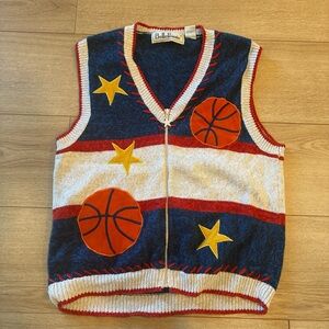 Vintage BellePointe Women’s Novelty Basketball Embroider Sweater Vest Size M
